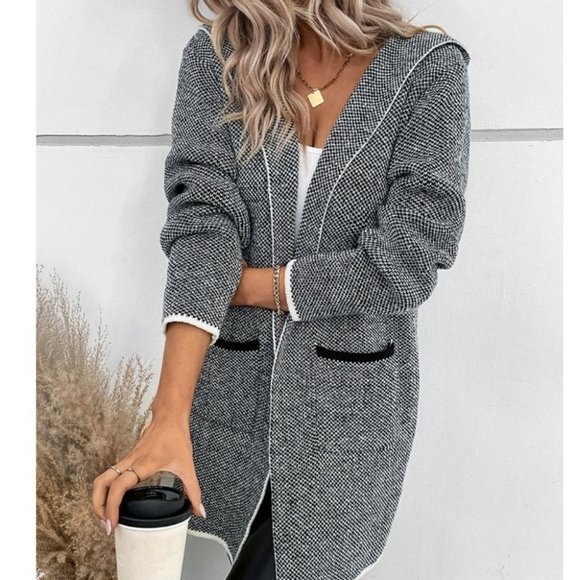 Pocketed Hooded Black Binding detailed knit sweater Cardigan - Picture 2 of 7